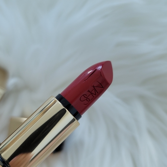 NARS VIP Audacious Lipstick Rita - Picture 4 of 8